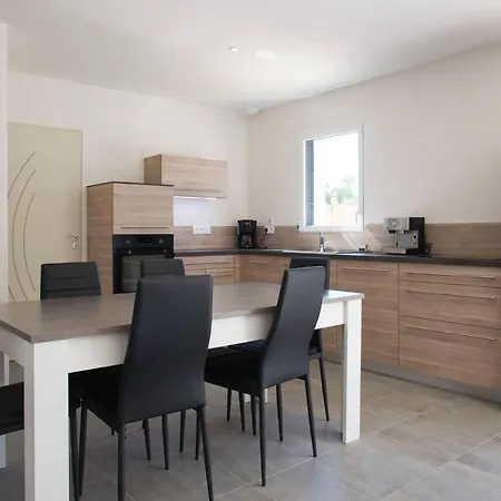 House With Private Pool בית נופש סן ז'אן דה מון