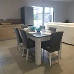 House With Private Pool * סן ז'אן דה מון