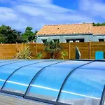 House With Private Pool בית נופש סן ז'אן דה מון