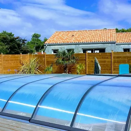 House With Private Pool בית נופש סן ז'אן דה מון
